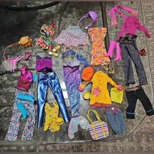 Barbie Doll Clothes and accessories